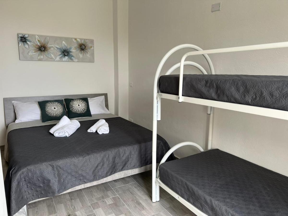Il Melograno Bed & Breakfast Карини Екстериор снимка