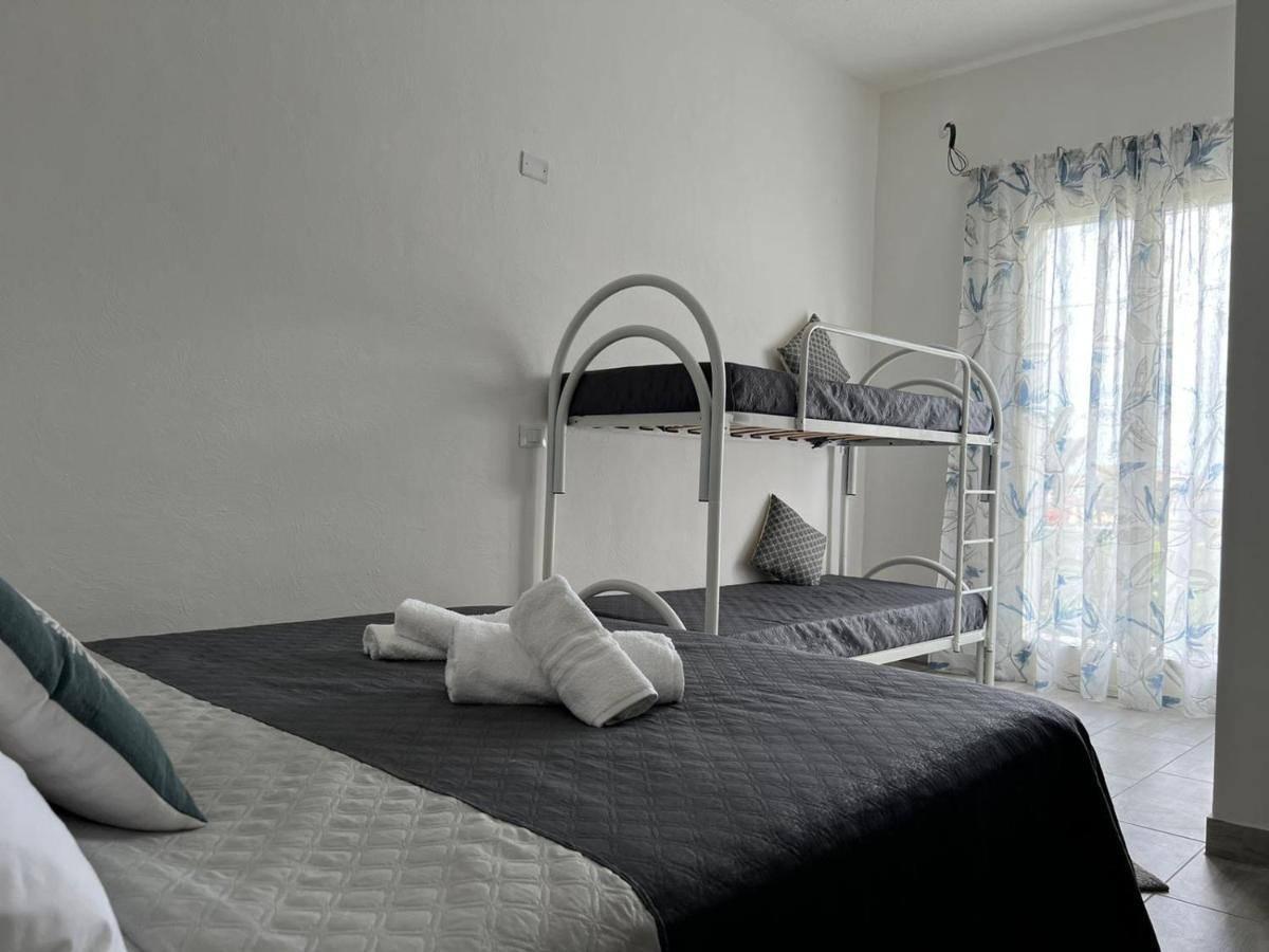 Il Melograno Bed & Breakfast Карини Екстериор снимка