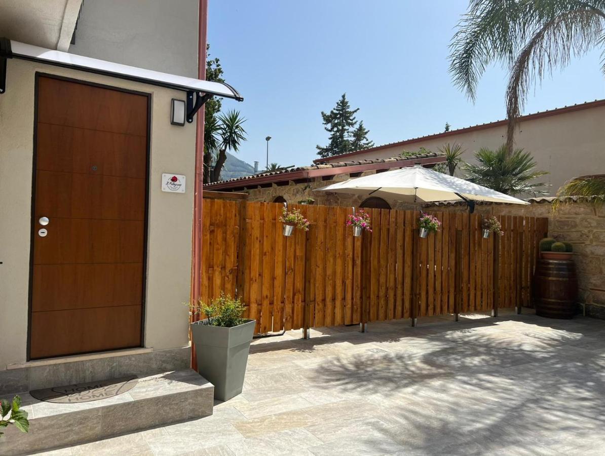 Il Melograno Bed & Breakfast Карини Екстериор снимка